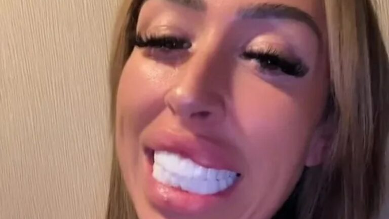 People Gasp As Woman Flaunts 'perfect' £1.7k Turkey Teeth As